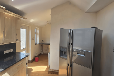 undefined, Shelley Crescent, HOUNSLOW TW5