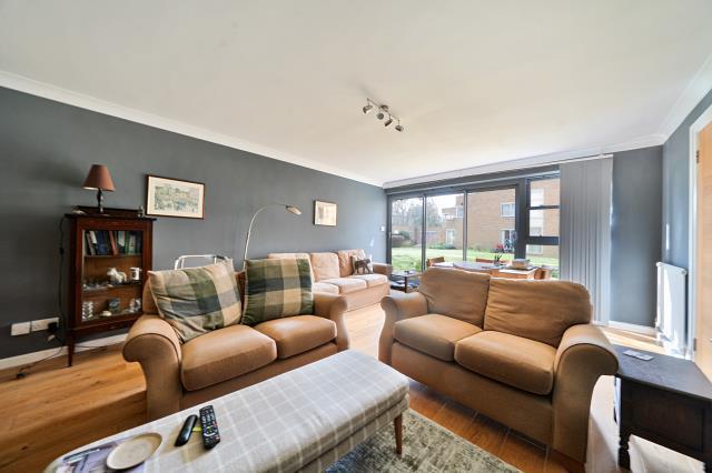 Apartment in Oxford, North Oxford - View 3