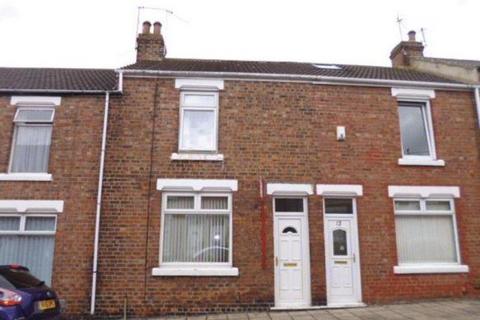 2 bedroom terraced house to rent, George Street, Shildon