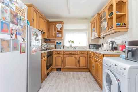 2 bedroom bungalow for sale, Farley Road, Margate, Kent, CT9