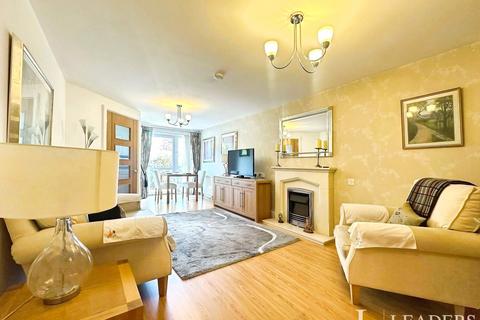 2 bedroom apartment for sale, White Hart Lane, Romford
