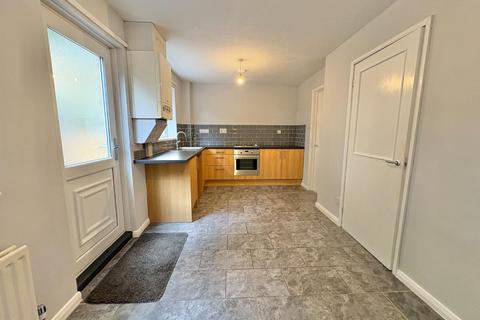 2 bedroom end of terrace house to rent, Edgar Grove, Bishop Auckland