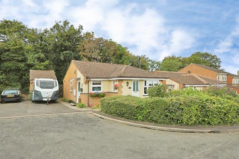 2 bedroom detached bungalow for sale, Lime Close, Marham