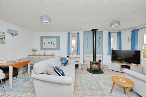 2 bedroom detached bungalow for sale, Lime Close, Marham