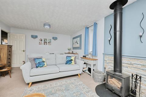 2 bedroom detached bungalow for sale, Lime Close, Marham