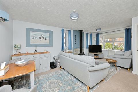2 bedroom detached bungalow for sale, Lime Close, Marham