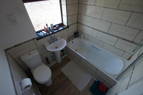 3 bedroom semi-detached house to rent, Shelley Road, Chester, Cheshire. CH1