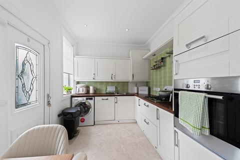 4 bedroom semi-detached bungalow for sale, Kings Park Avenue, Rutherglen, Glasgow
