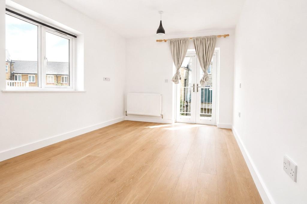 Apartment in London, South Norwood - View 3