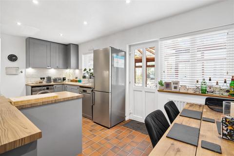 3 bedroom semi-detached house for sale, Observatory View, Hailsham