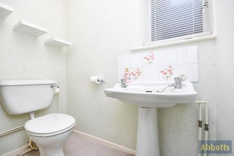 4 bedroom detached house for sale, Burrows Way, Rayleigh, Essex, SS6
