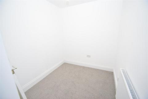 1 bedroom flat to rent, High Street, Gateshead, NE8