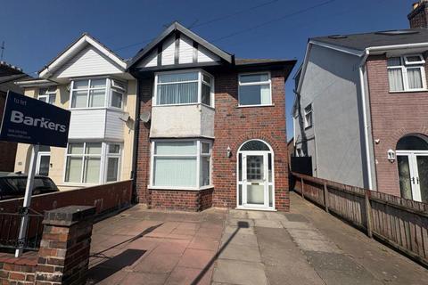 3 bedroom semi-detached house to rent, Kitchener Road, Leicester