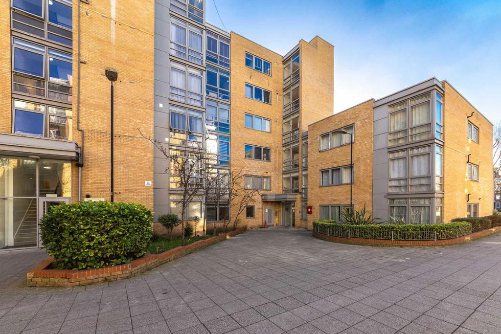Apartment in London, Millwall, Isle of Dogs - More