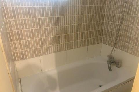 1 bedroom apartment for sale, Linkfield Street, Redhill RH1