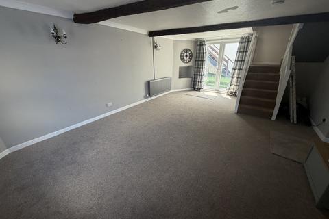 2 bedroom terraced house to rent, Rhosmaen St, Llandeilo, Carmarthenshire.