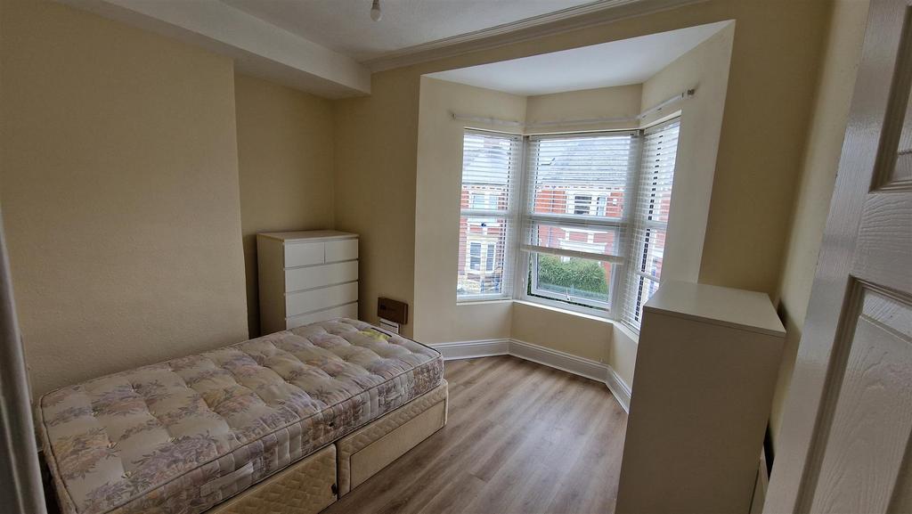Apartment in Newcastle upon Tyne, Tyne and Wear - More