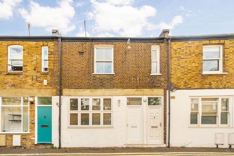 Barb Mews, London W6