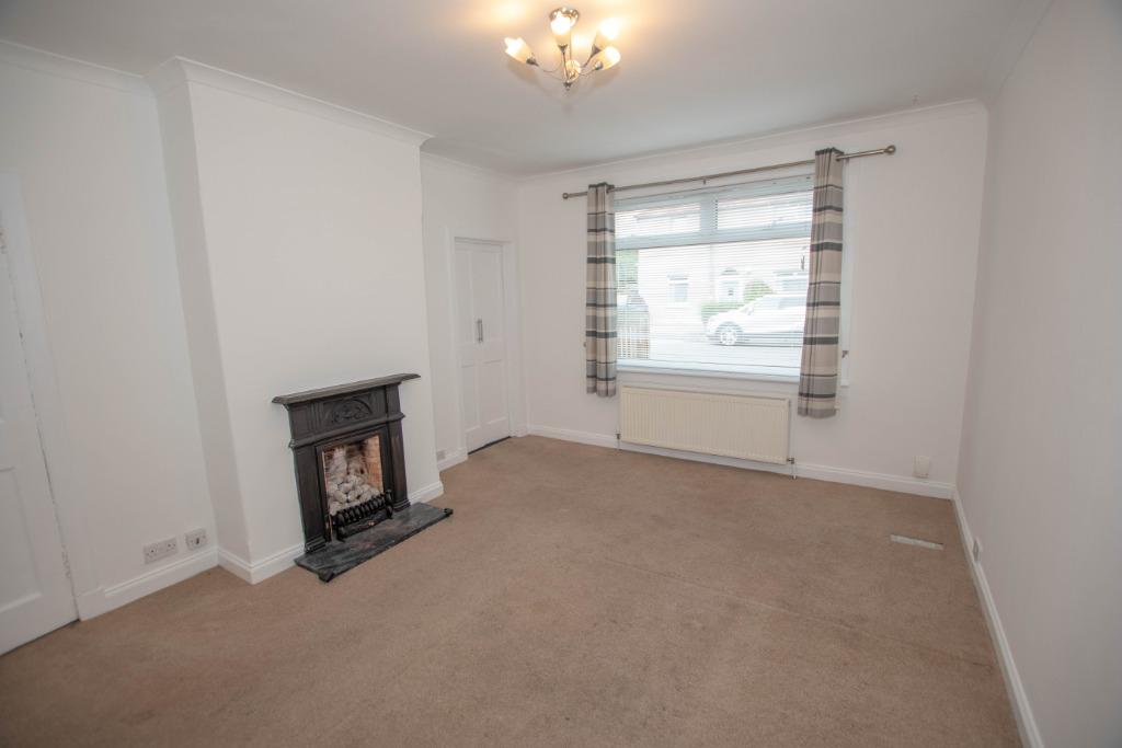 Apartment in Edinburgh, Parkhead - More