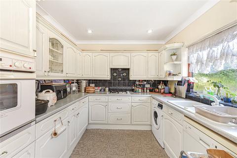3 bedroom end of terrace house for sale, Canonsleigh Road, Dagenham RM9