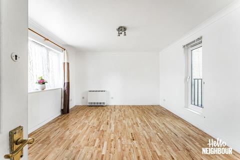 2 bedroom apartment to rent, Anchor Close, Barking, IG11