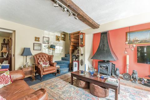 3 bedroom terraced house for sale, High Street, Shrivenham, Swindon