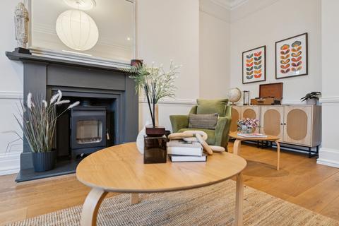 2 bedroom flat for sale, 108 Albert Road, Flat 0/1, Crosshill, Glasgow, G42 8DR