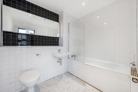 2 bedroom apartment to rent, Opus Studios, Plaistow, E13