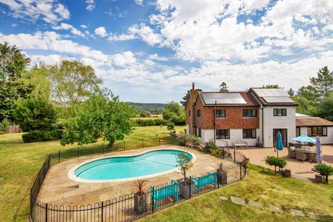 Rye Lane, Otford, Sevenoaks, Kent, TN14