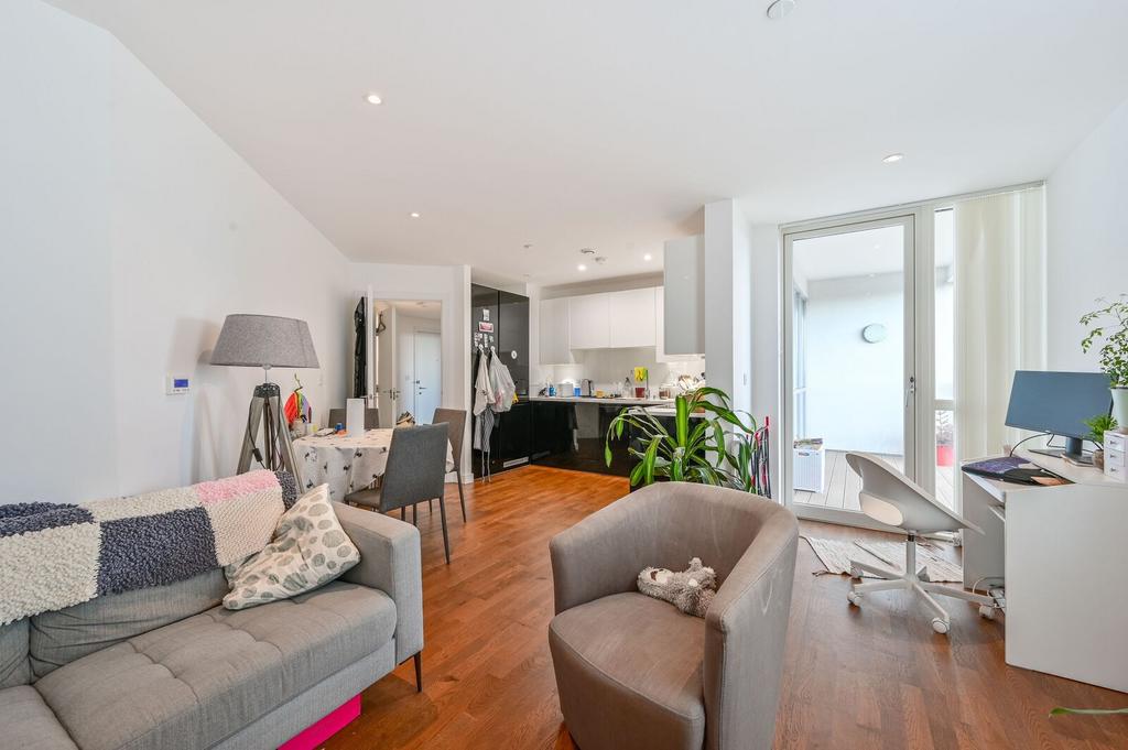 Apartment in London - View 2