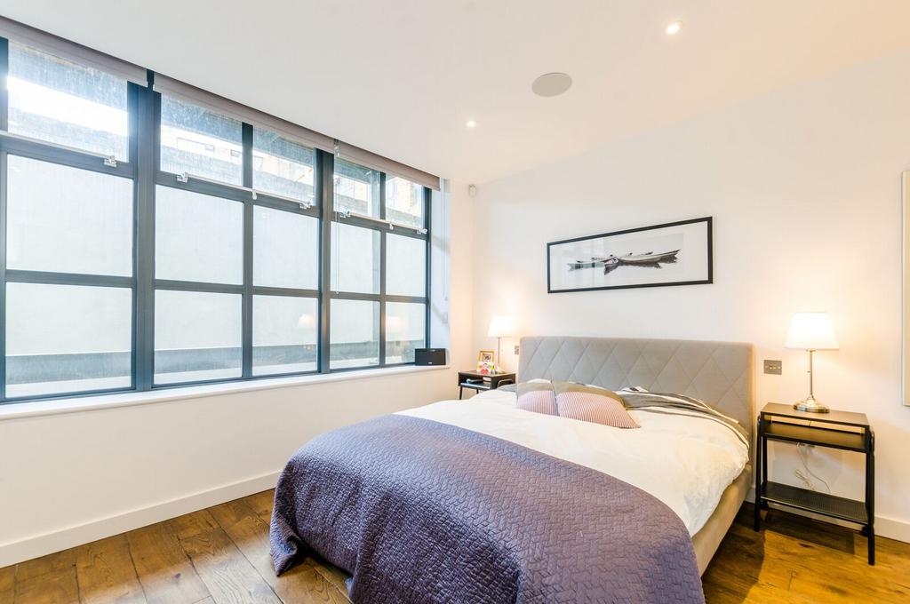 Apartment in London - More