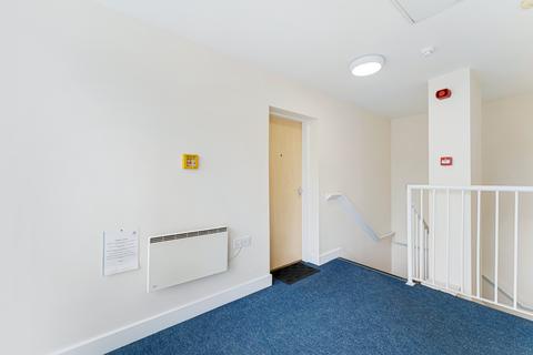 2 bedroom flat for sale, Moorside, Warrington, WA4 1RN, Warrington, WA4
