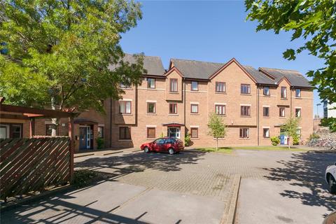 2 bedroom flat to rent, Swan Court, Paradise Street, Oxford, OX1
