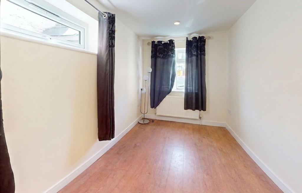 Apartment in London, Selhurst - View 5