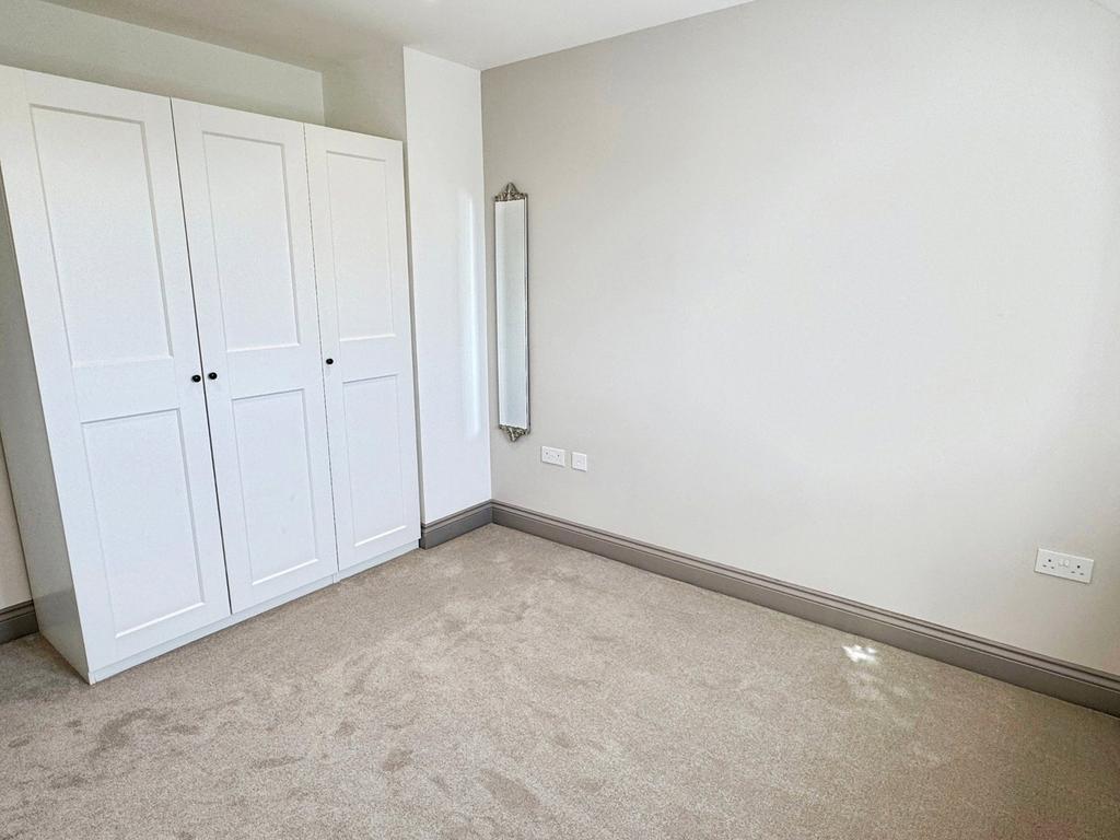 Apartment in Reading, Wokingham - More