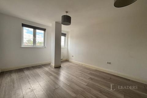 Flat to rent, North Street, Sudbury, Suffolk, CO10