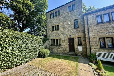 3 bedroom end of terrace house for sale, Covey Clough Court, Upper Hopton, Mirfield