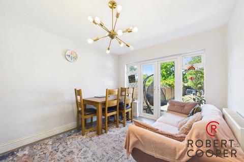 3 bedroom detached house for sale, Mount Pleasant, Ruislip, HA4