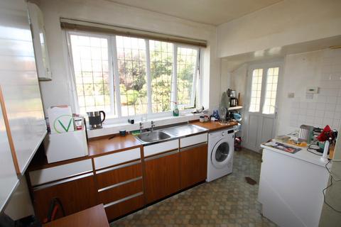 3 bedroom detached house for sale, Lancaster Gardens East, Clacton on Sea CO15