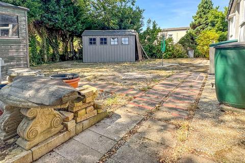 2 bedroom mobile home for sale, Hook Lane, Chichester PO20