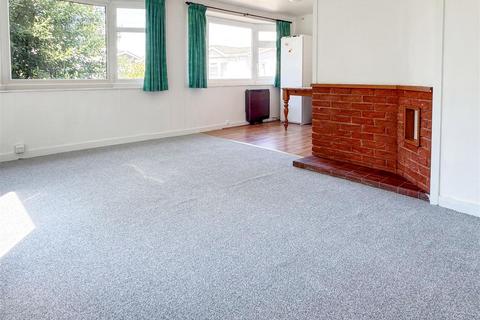 2 bedroom mobile home for sale, Hook Lane, Chichester PO20