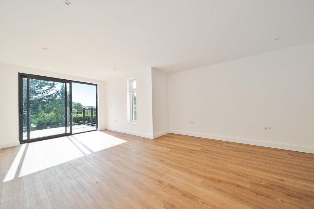 Lounge / Dining Room