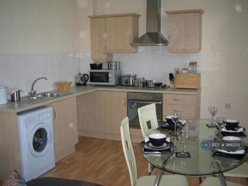 Apartment in Birmingham, West Midlands - View 3