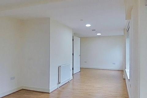 Studio to rent, Hill Street, Glasgow, G3