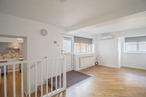 1 bedroom ground floor flat for sale, Portland Street, King's Lynn, Norfolk, PE30 1PB