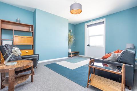 1 bedroom flat for sale, Ethelbert Crescent, Margate, Kent, CT9