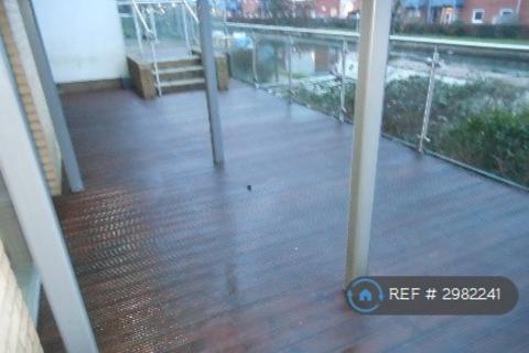 1 bedroom flat to rent, Chantry Close, West Drayton, UB7