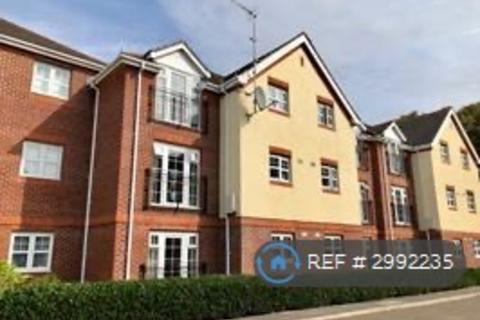2 bedroom flat to rent, Bewick Gardens, Chichester, PO19