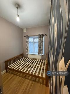 2 bedroom maisonette to rent, Norton Road, Wembley, HA0
