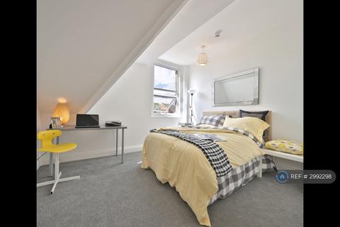 undefined, Linthorpe Road, Middlesbrough, TS1